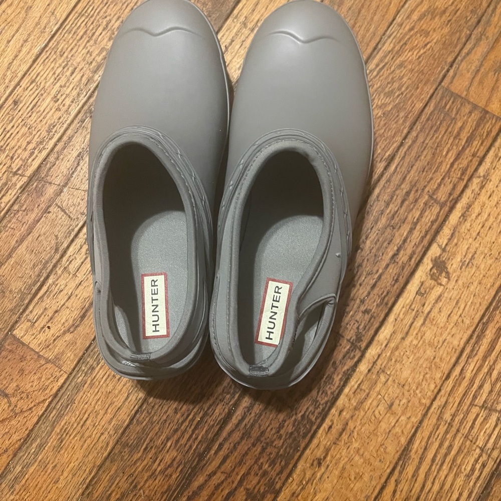 Hunter Clog, Color Gray, Size 10 - image 3